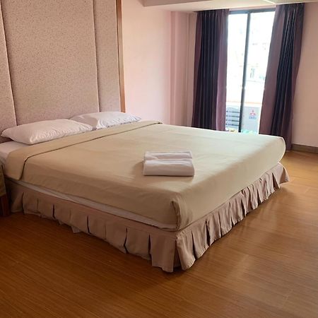 Pin Hotel Лампанг Экстерьер фото