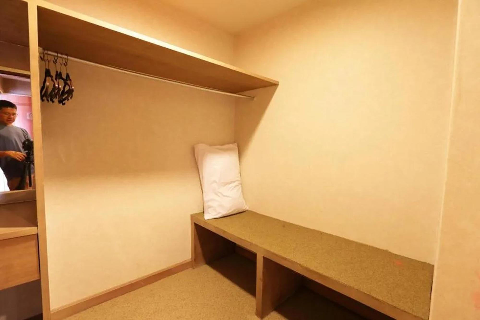 Pin Hotel Лампанг Экстерьер фото